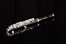 Load image into Gallery viewer, Pearl *Pre-Order* Piccolo Flute Split-E PFP165E +Cleaning Rod/Maintenance Kit/Case | WorldShip | Special Order | Authorized Dealer