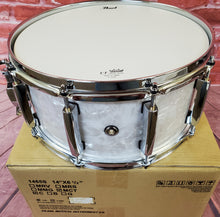 Load image into Gallery viewer, Pearl Masters Maple Complete White Marine 14x6.5 Snare Drum | NEW Authorized Dealer | Worldwide Ship