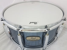 Load image into Gallery viewer, Pearl Session Studio Select Black Mirror Chrome 14x6.5 Snare Drum - NEW Authorized Dealer
