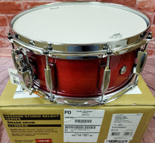 Load image into Gallery viewer, Pearl *Pre-Order* Session Studio Select Antique Crimson Burst 14x5.5" Mahogany Snare Drum WorldShip | NEW | Special Order | Authorized Dealer