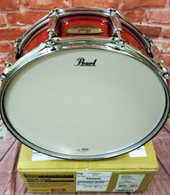Load image into Gallery viewer, Pearl *Pre-Order* Session Studio Select Antique Crimson Burst 14x5.5" Mahogany Snare Drum WorldShip | NEW | Special Order | Authorized Dealer