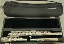Load image into Gallery viewer, Pearl *Pre-Order* Flute Quantz 665 Series Offset G/B-Foot/Closed Hole/Split-E Mech +Cleaning Kit & Case Special Order | WorldShip | Authorized Dealer