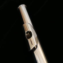 Load image into Gallery viewer, Pearl Quantz Flute 665 Series Offset G/Split E/B-Foot/Forza Head +Kit/Rod/Case +2-Day | WorldShip | Authorized Dealer