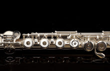 Load image into Gallery viewer, Pearl *Pre-Order* Quantz 665 Series Offset G/Split E/OpenHole/B-Footjoint Flute +Maintenance Kit/Rod/Case | WorldShip | Special Order | Authorized Dealer