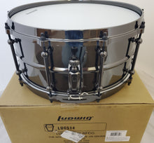 Load image into Gallery viewer, Ludwig Universal Metal 6.5x14" Black Brass Snare Drum Black Nickel Die Cast Hoops Authorized Dealer
