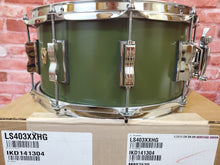 Load image into Gallery viewer, Ludwig *Pre-Order* Classic Maple 6.5x14" Heritage Green Kit Snare Drum | Made in the USA | Special Order | Authorized Dealer