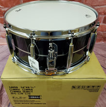 Load image into Gallery viewer, Pearl Pre-Order Masters Maple Complete Quicksilver Black Silver Stripe 14x6.5&quot; Snare Drum NEW Authorized Dealer
