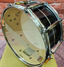 Load image into Gallery viewer, Pearl Pre-Order Masters Maple Complete Quicksilver Black Silver Stripe 14x6.5&quot; Snare Drum NEW Authorized Dealer
