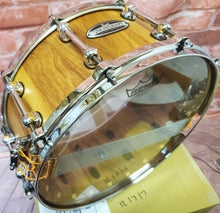 Load image into Gallery viewer, Pearl StaveCraft 14&quot;x6.5&quot; Makha Hand-Rubbed Natural Maple Finish Stave Snare Drum Authorized Dealer

