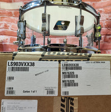 Load image into Gallery viewer, Ludwig Vistalite Clear 6.5x14&quot; Zep Bonham Bowtie Lug Snare Drum Made in the USA | Authorized Dealer
