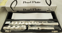 Load image into Gallery viewer, Pearl Flute Quantz 665 Series Offset G/B-Foot/Closed Hole +Cleaning Kit&amp;Case 2-Day Ship Auth Dealer
