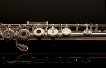 Load image into Gallery viewer, Pearl Flute Elegante 795 Series Flute +Maintenance Kit, Rod &amp; Case Special Order Authorized Dealer
