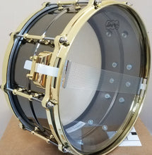 Load image into Gallery viewer, Ludwig 6.5x14&quot; LB417BT Black Beauty &quot;Brass On Brass&quot; Snare Drum w/Tube Lugs, P86 Millennium Strainer
